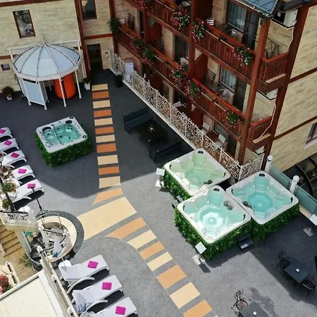 Rich House Chalet *