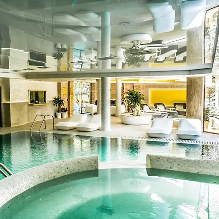 Rich House